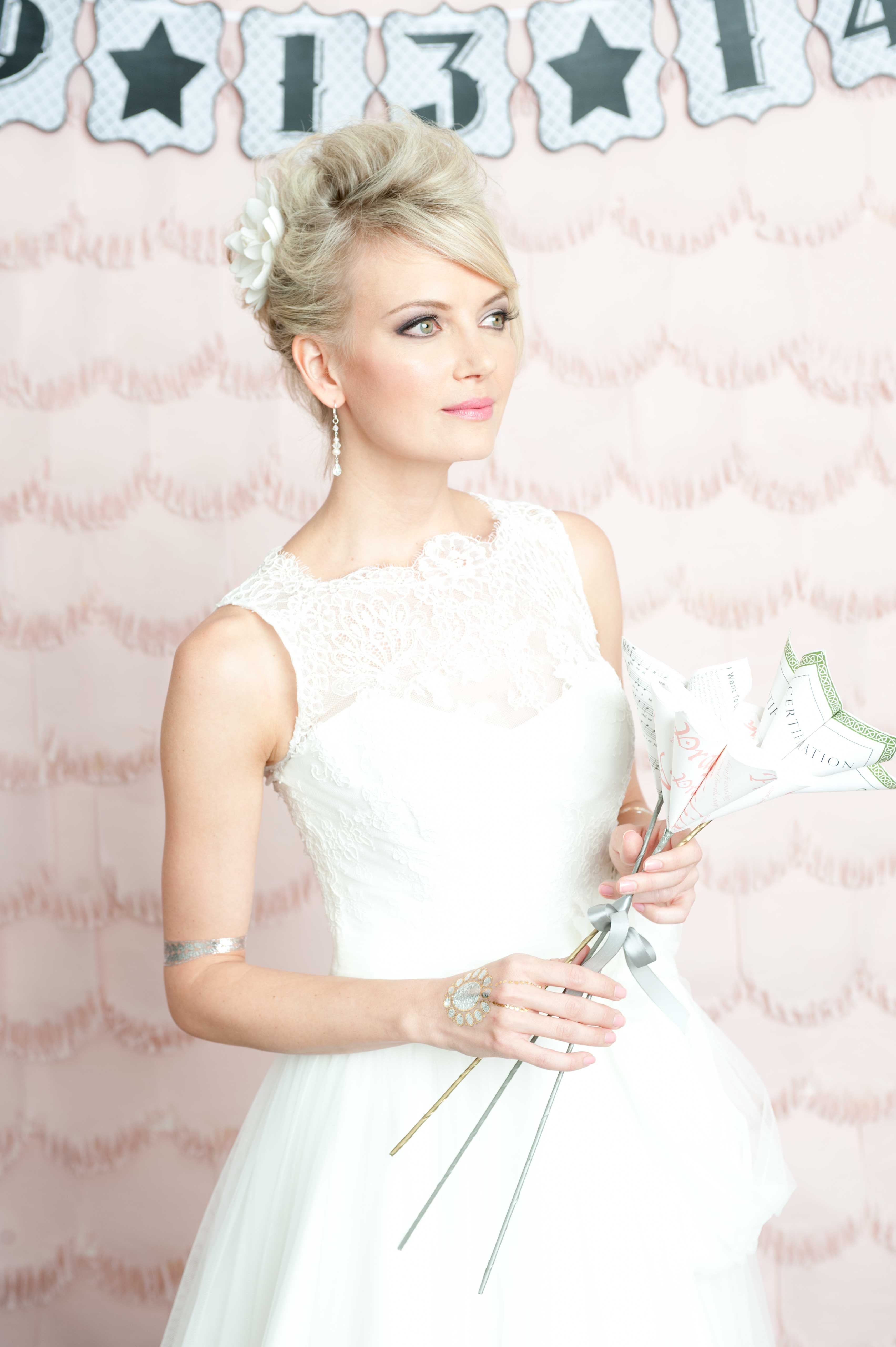 Bridalmakeup-bridal-hairstyles-updos-Weddings-Susannah